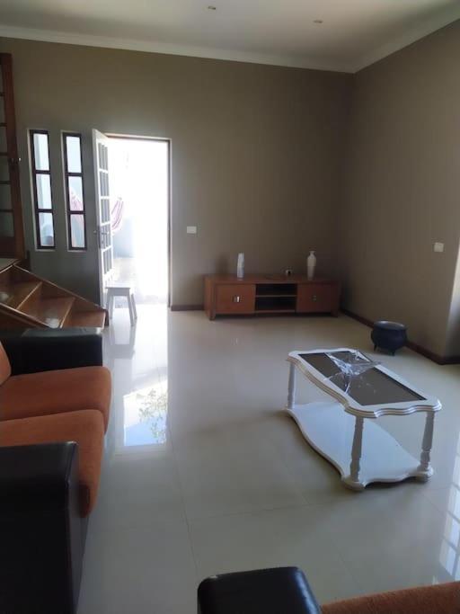 Vivenda Com Patio, No Coracao Do Mindelo别墅 外观 照片